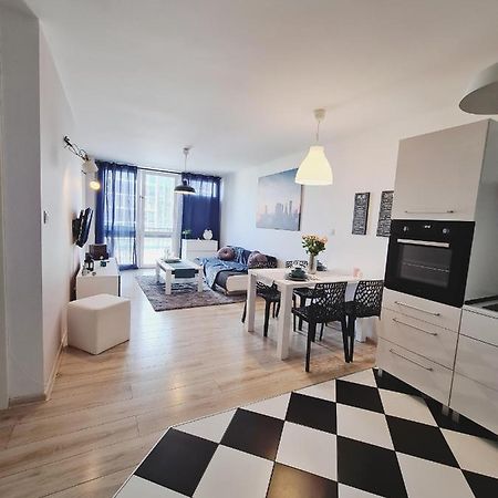 Apartament Centrum Jana Pawla II Varsóvia Exterior foto