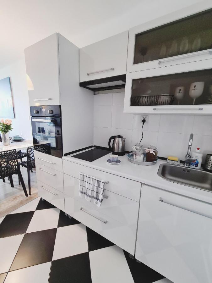 Apartament Centrum Jana Pawla II Varsóvia Exterior foto